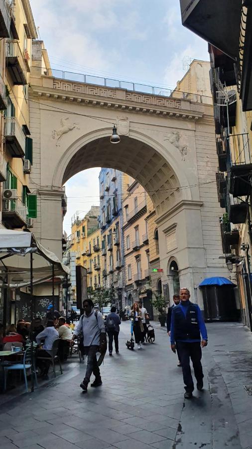 Casa Rosi Nel Cuore Di Napoli Apartment Exterior photo